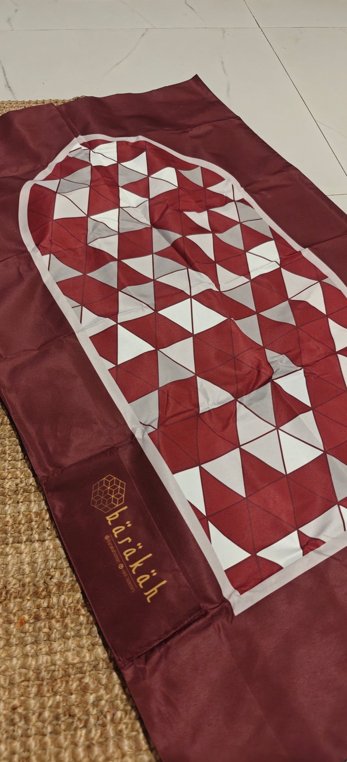 Safar Lite Mat - Red Geometry
